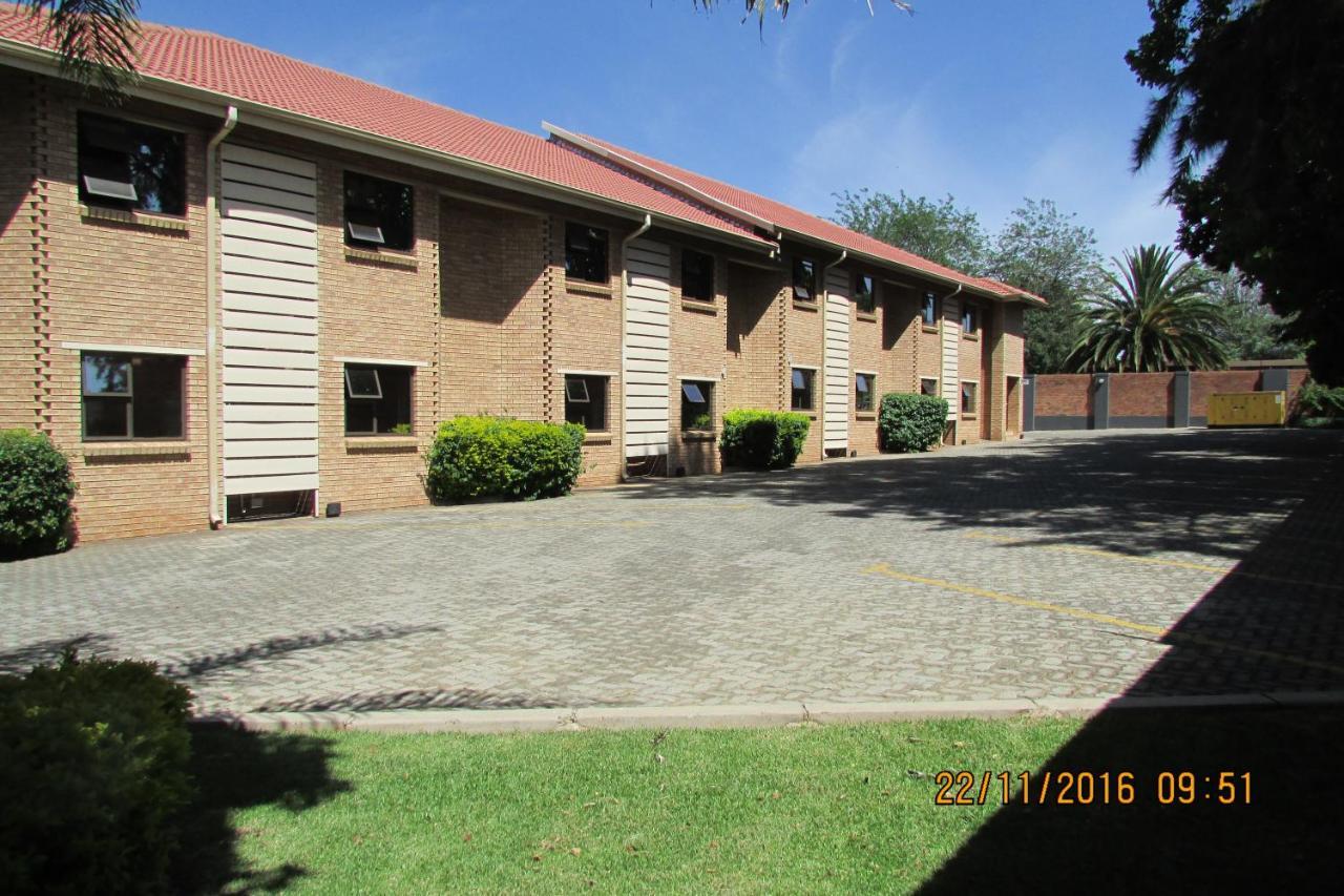 Europrime Boutique Hotel Boksburg Exterior foto