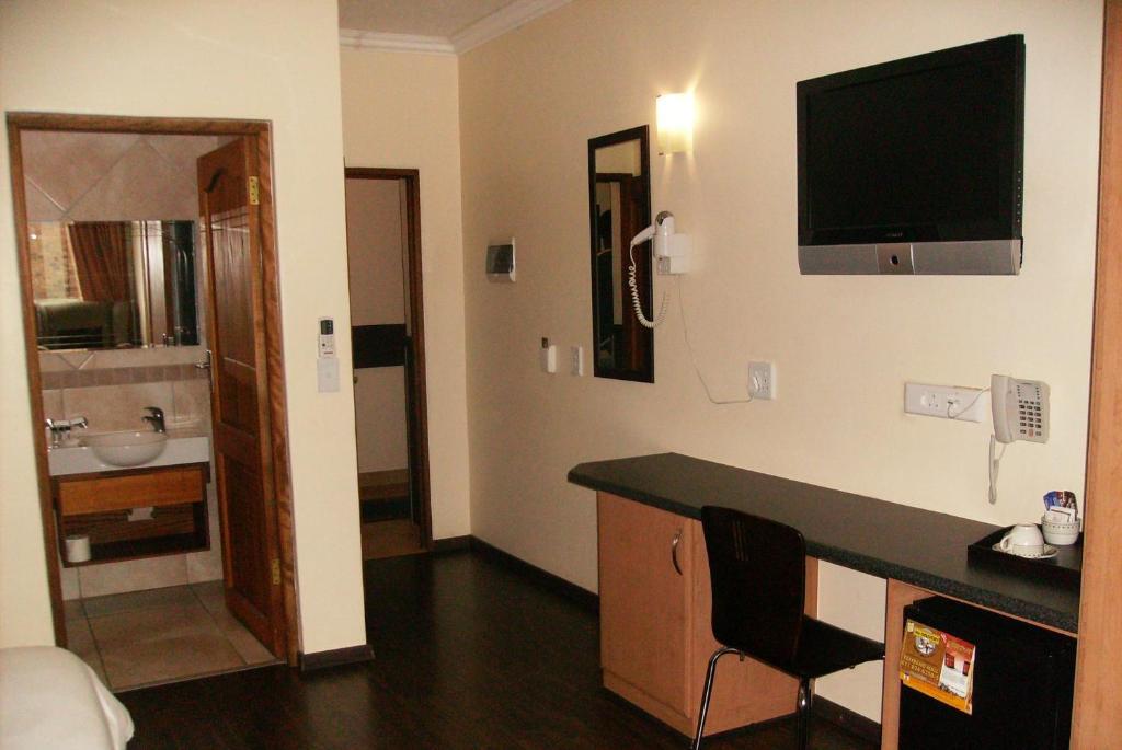Europrime Boutique Hotel Boksburg Exterior foto